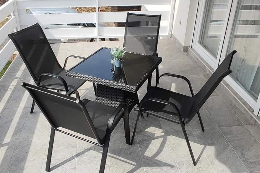 M&S&N Apartment Grabovac  Bagian luar foto